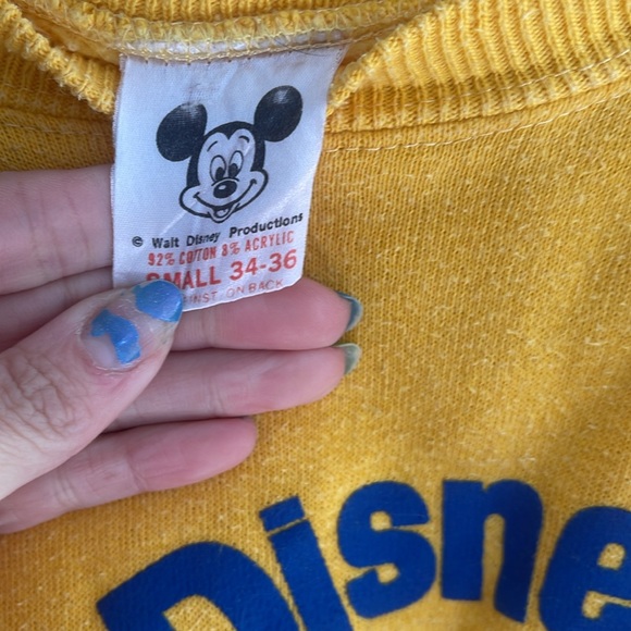 Vintage Walt Disney world sweatshirt raglan - Picture 2 of 3